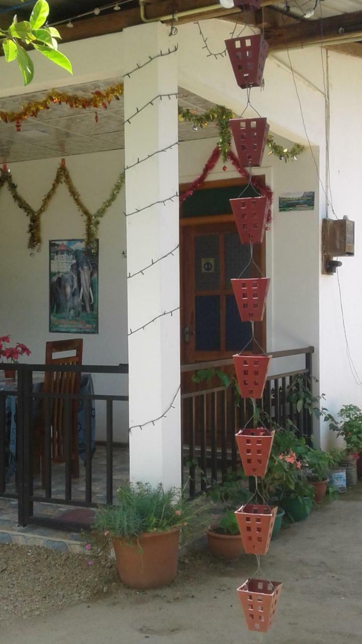 Jaye Homestay Ella Esterno foto