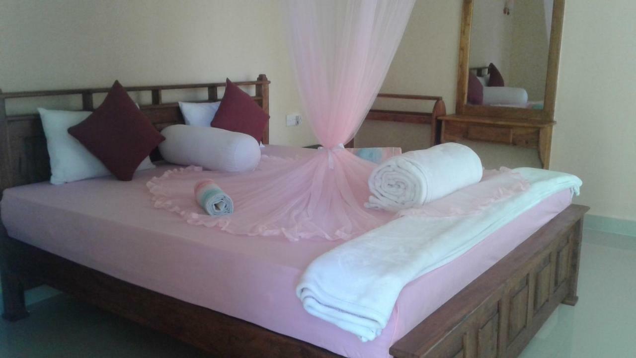 Jaye Homestay Ella Esterno foto